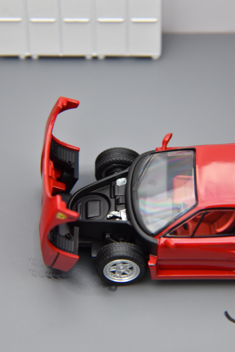 Illustration for article titled The Mona Lisa: Tomica Limited Vintage F40 /// Ferrari Friday